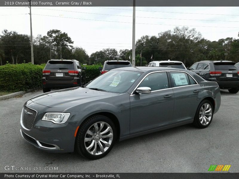 Ceramic Gray / Black 2019 Chrysler 300 Touring