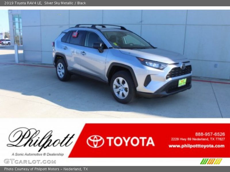 Silver Sky Metallic / Black 2019 Toyota RAV4 LE