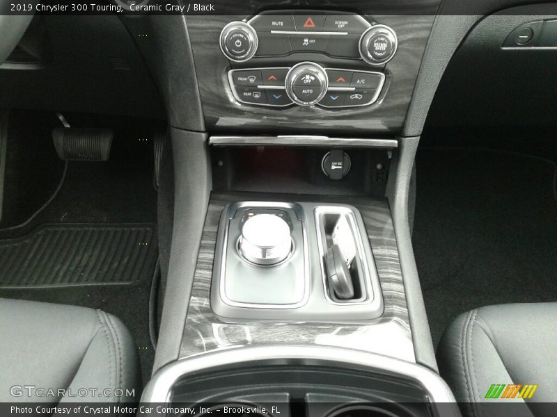 Ceramic Gray / Black 2019 Chrysler 300 Touring