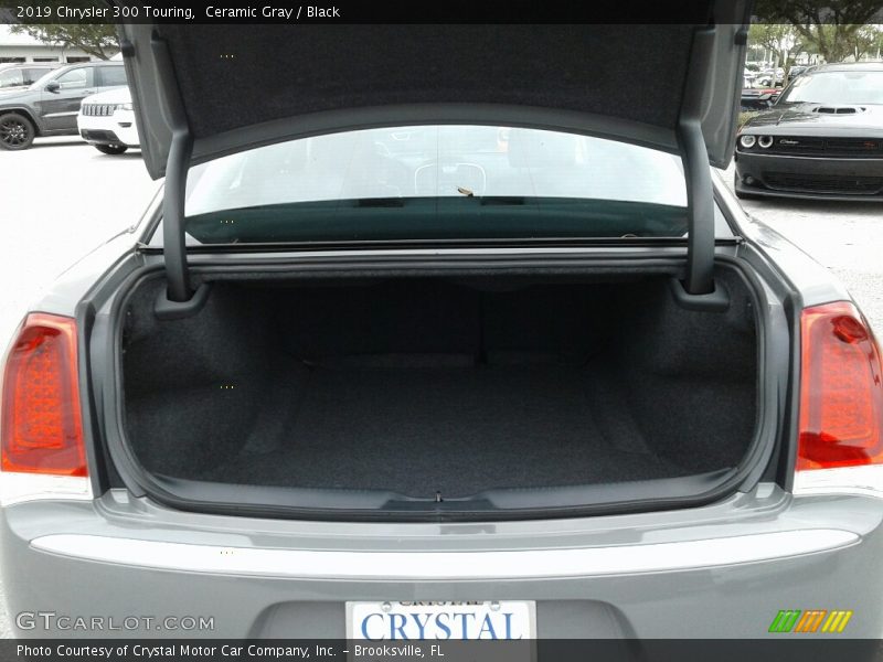 Ceramic Gray / Black 2019 Chrysler 300 Touring