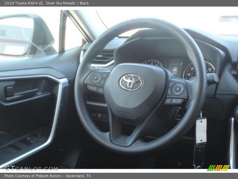 Silver Sky Metallic / Black 2019 Toyota RAV4 LE