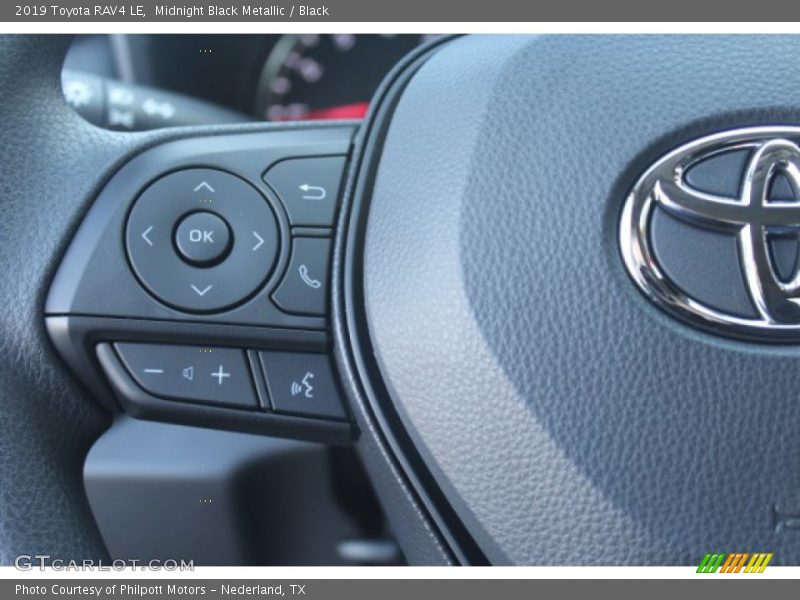 Midnight Black Metallic / Black 2019 Toyota RAV4 LE