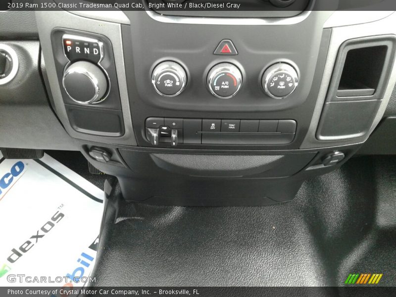 Bright White / Black/Diesel Gray 2019 Ram 1500 Classic Tradesman Quad Cab