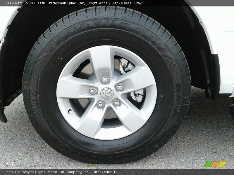Bright White / Black/Diesel Gray 2019 Ram 1500 Classic Tradesman Quad Cab
