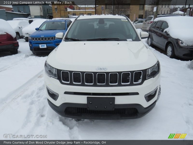 White / Black 2019 Jeep Compass Latitude 4x4