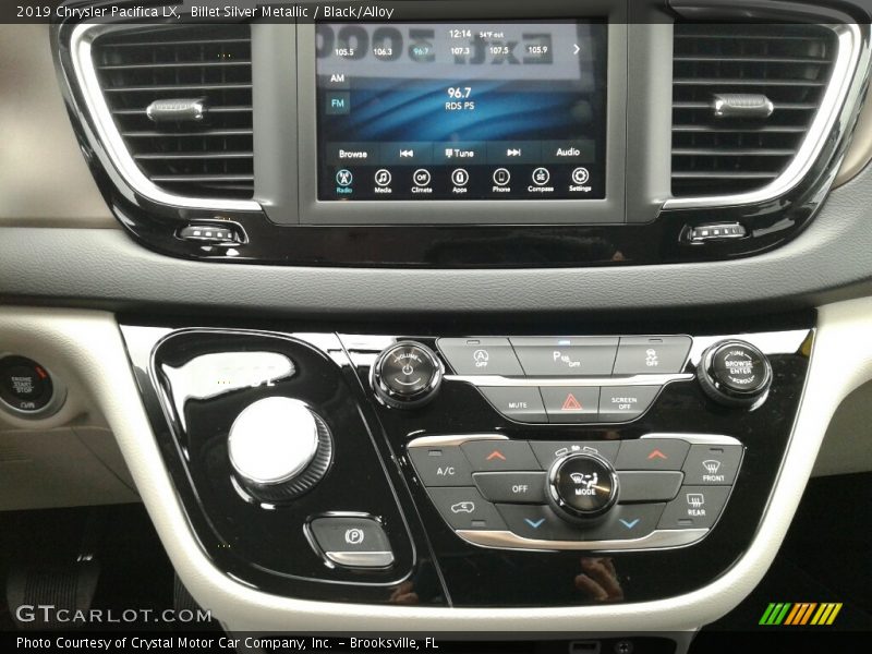 Billet Silver Metallic / Black/Alloy 2019 Chrysler Pacifica LX