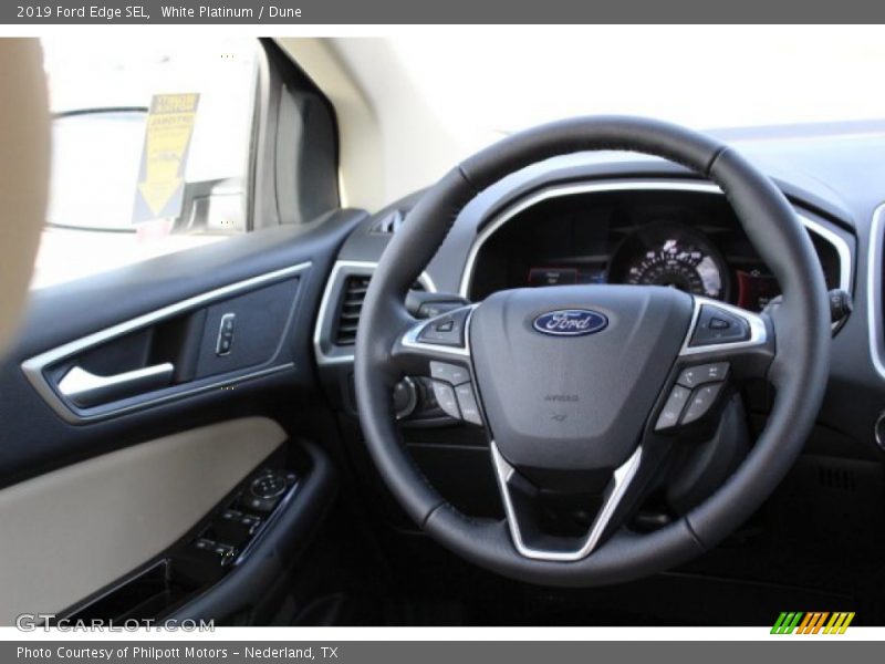 White Platinum / Dune 2019 Ford Edge SEL