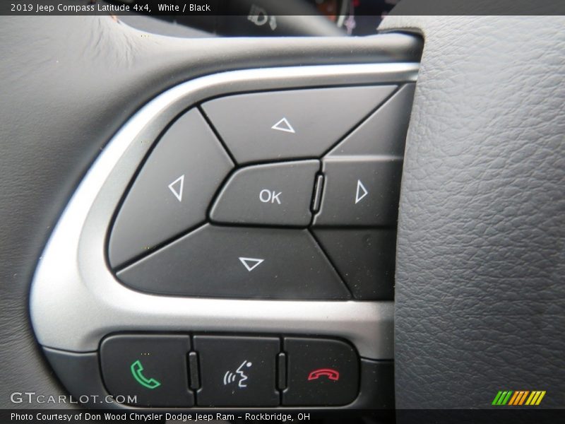 White / Black 2019 Jeep Compass Latitude 4x4