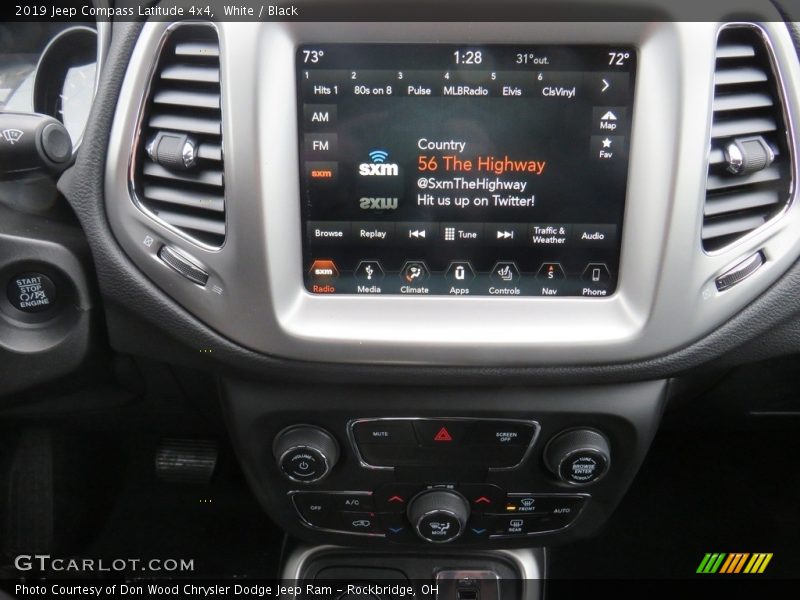 White / Black 2019 Jeep Compass Latitude 4x4