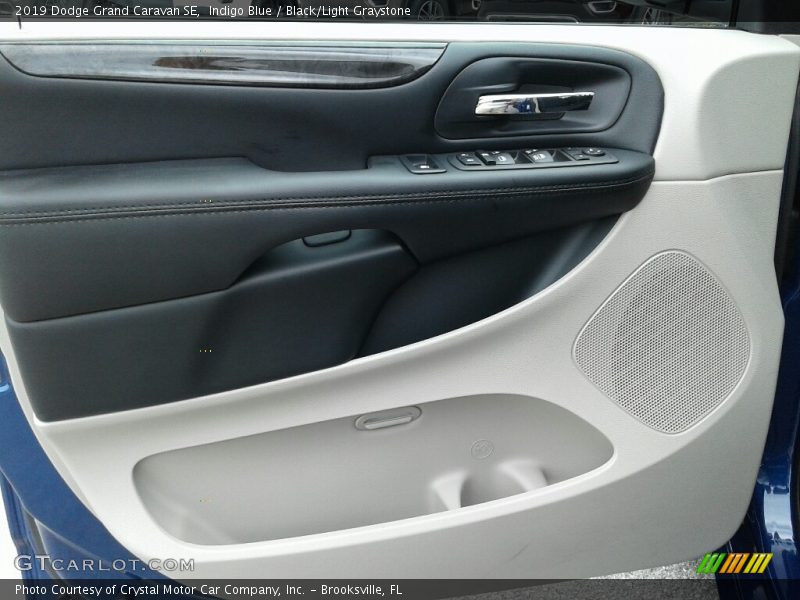 Indigo Blue / Black/Light Graystone 2019 Dodge Grand Caravan SE