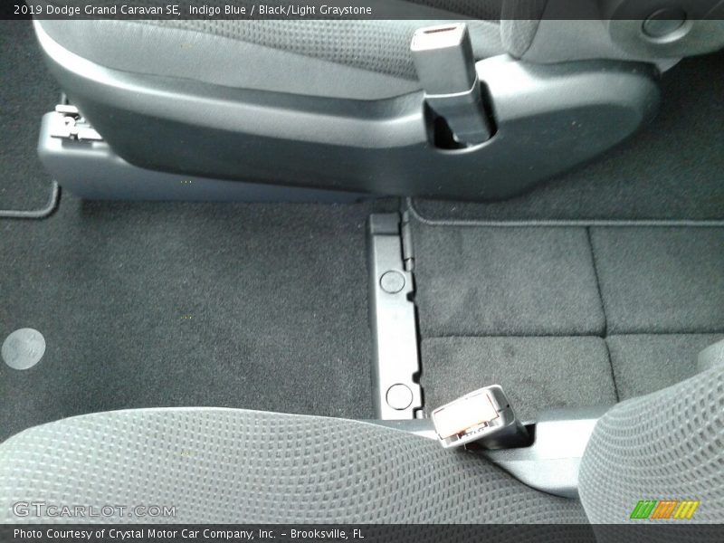 Indigo Blue / Black/Light Graystone 2019 Dodge Grand Caravan SE