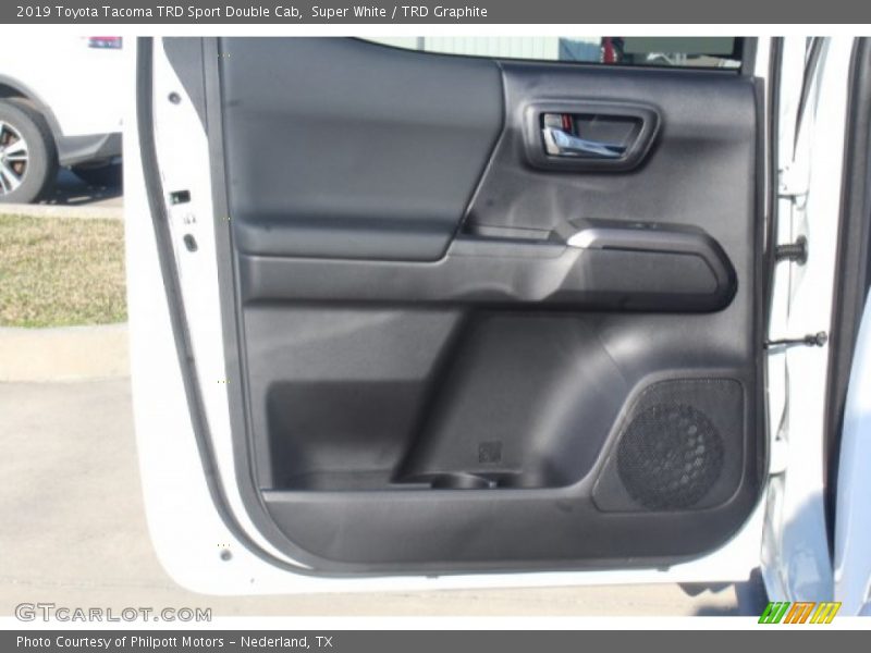 Super White / TRD Graphite 2019 Toyota Tacoma TRD Sport Double Cab