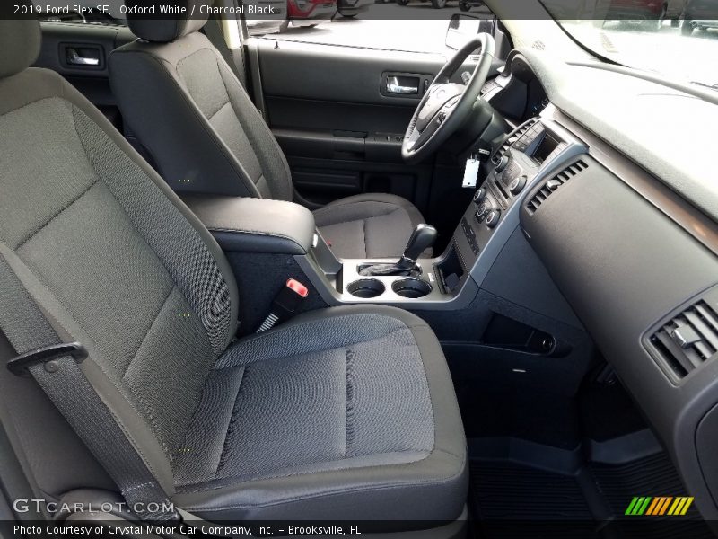 Oxford White / Charcoal Black 2019 Ford Flex SE