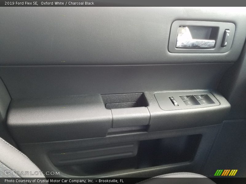 Oxford White / Charcoal Black 2019 Ford Flex SE