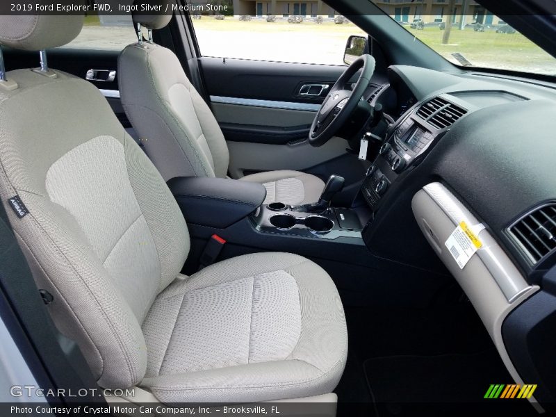 Front Seat of 2019 Explorer FWD