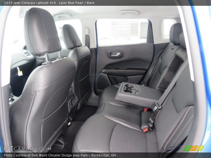 Laser Blue Pearl / Black 2019 Jeep Compass Latitude 4x4