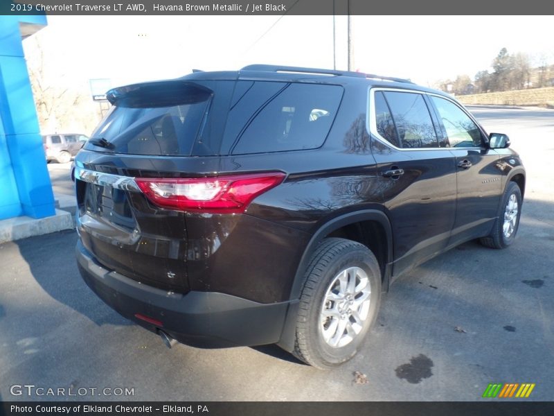 Havana Brown Metallic / Jet Black 2019 Chevrolet Traverse LT AWD