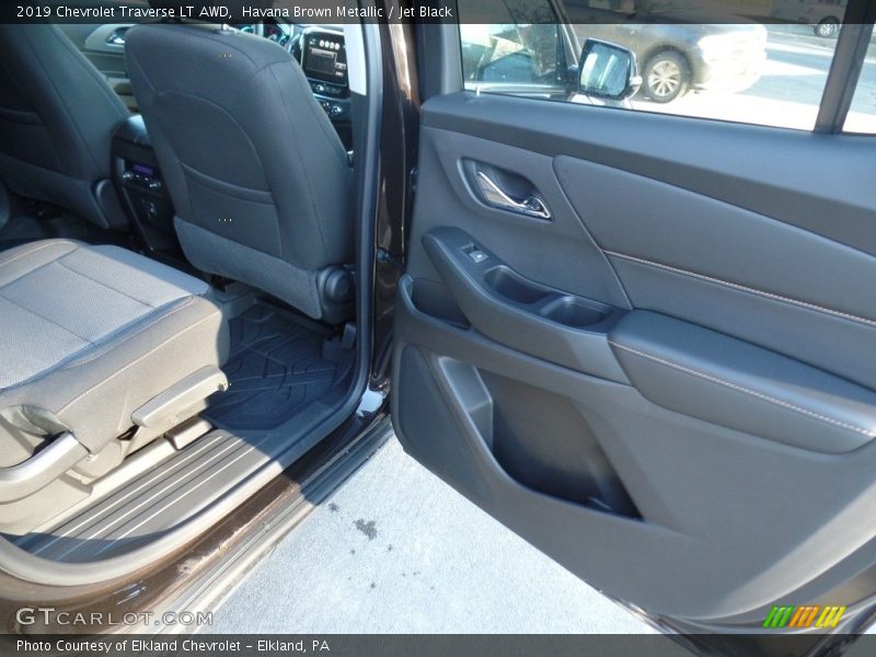 Havana Brown Metallic / Jet Black 2019 Chevrolet Traverse LT AWD