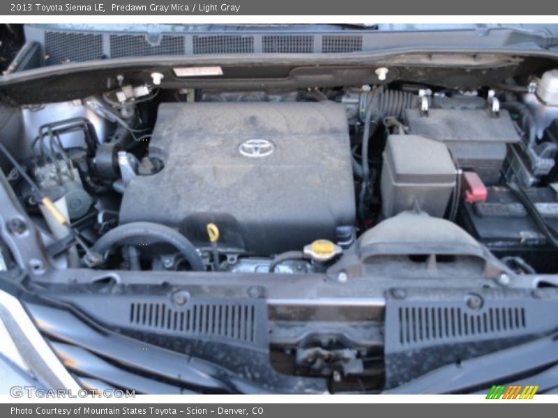 Predawn Gray Mica / Light Gray 2013 Toyota Sienna LE