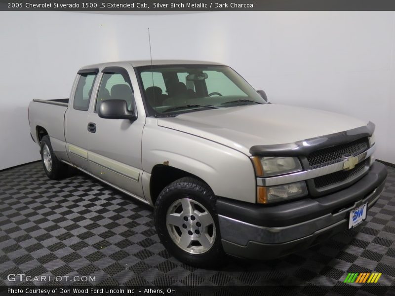 Silver Birch Metallic / Dark Charcoal 2005 Chevrolet Silverado 1500 LS Extended Cab