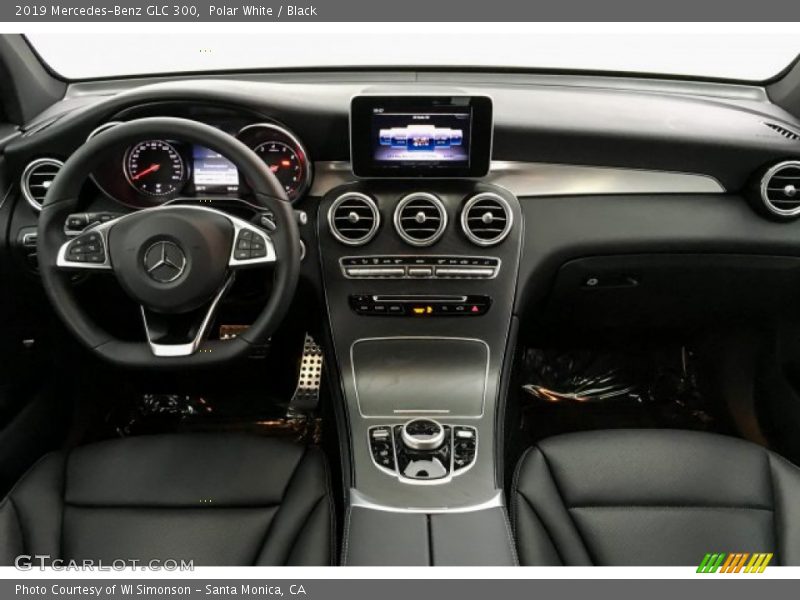 Polar White / Black 2019 Mercedes-Benz GLC 300