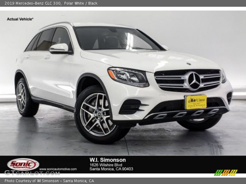 Polar White / Black 2019 Mercedes-Benz GLC 300