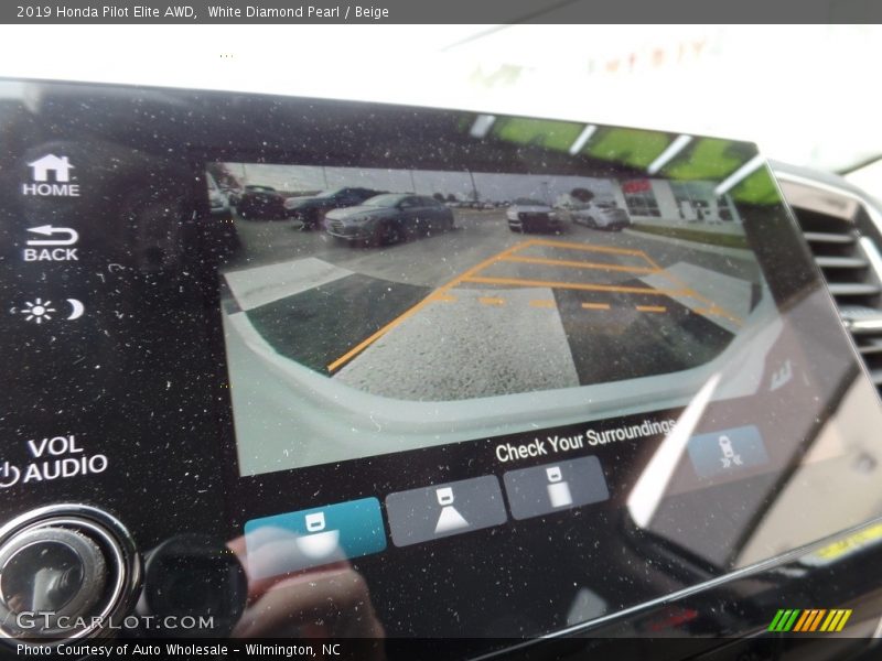 White Diamond Pearl / Beige 2019 Honda Pilot Elite AWD