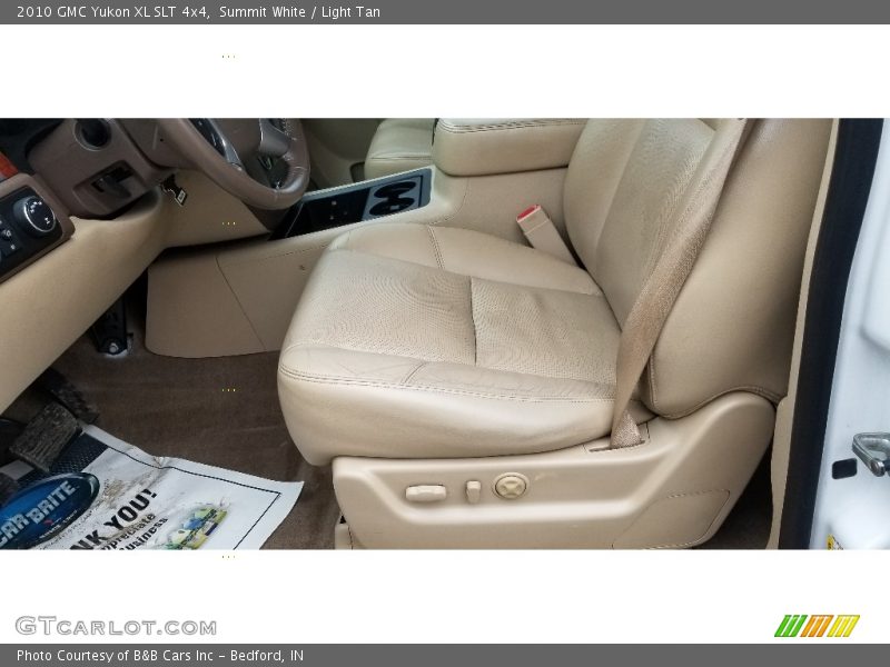Summit White / Light Tan 2010 GMC Yukon XL SLT 4x4