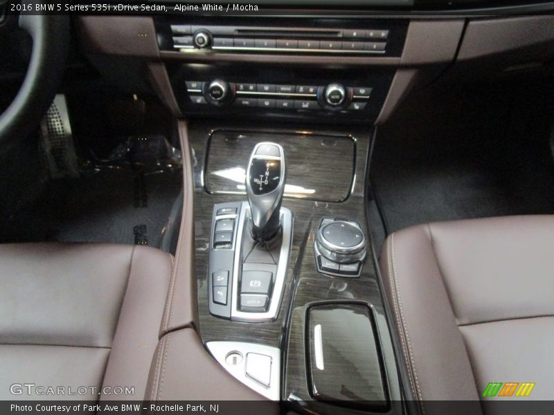 Alpine White / Mocha 2016 BMW 5 Series 535i xDrive Sedan