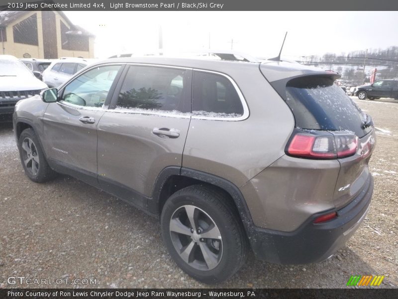 Light Brownstone Pearl / Black/Ski Grey 2019 Jeep Cherokee Limited 4x4