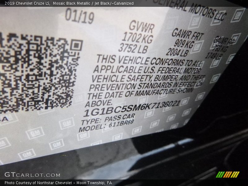 Mosaic Black Metallic / Jet Black/­Galvanized 2019 Chevrolet Cruze LS