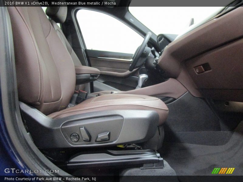 Mediterranean Blue metallic / Mocha 2016 BMW X1 xDrive28i