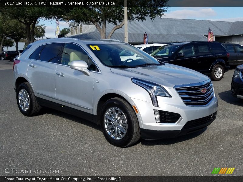 Radiant Silver Metallic / Sahara Beige 2017 Cadillac XT5 FWD