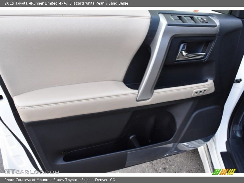 Door Panel of 2019 4Runner Limited 4x4