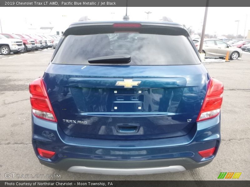 Pacific Blue Metallic / Jet Black 2019 Chevrolet Trax LT AWD