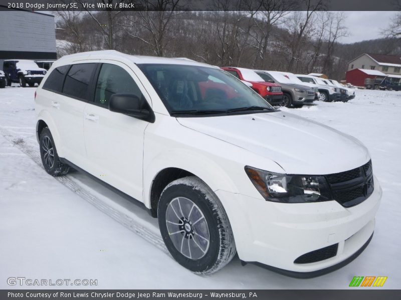 Vice White / Black 2018 Dodge Journey SE