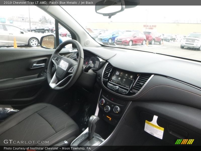 Pacific Blue Metallic / Jet Black 2019 Chevrolet Trax LT AWD