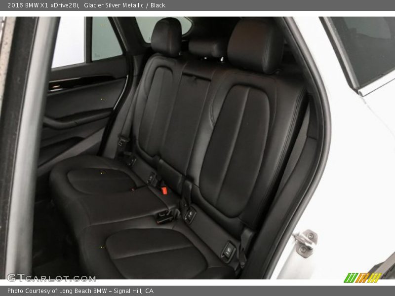 Glacier Silver Metallic / Black 2016 BMW X1 xDrive28i