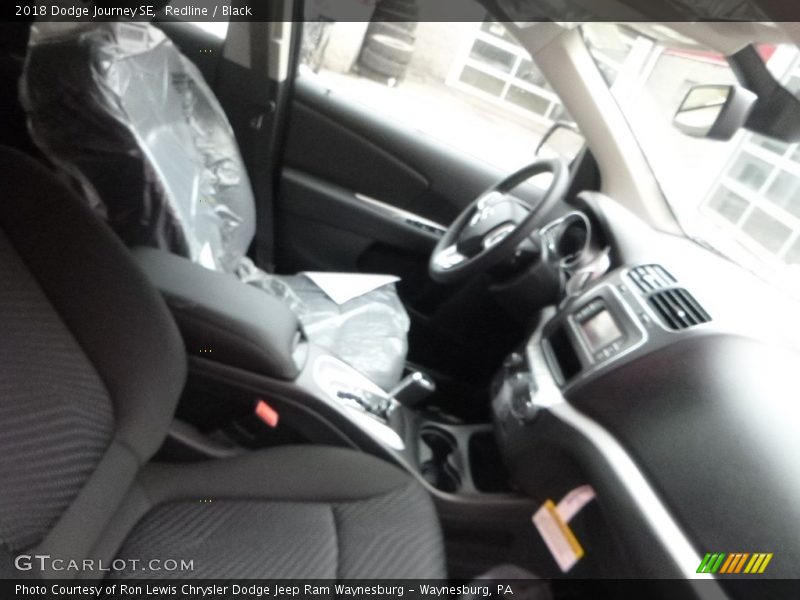 Redline / Black 2018 Dodge Journey SE