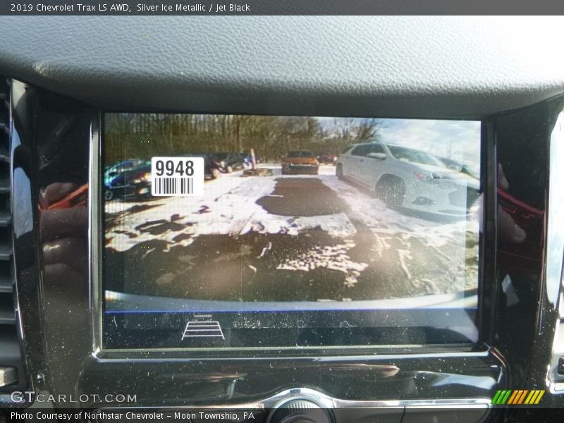 Silver Ice Metallic / Jet Black 2019 Chevrolet Trax LS AWD