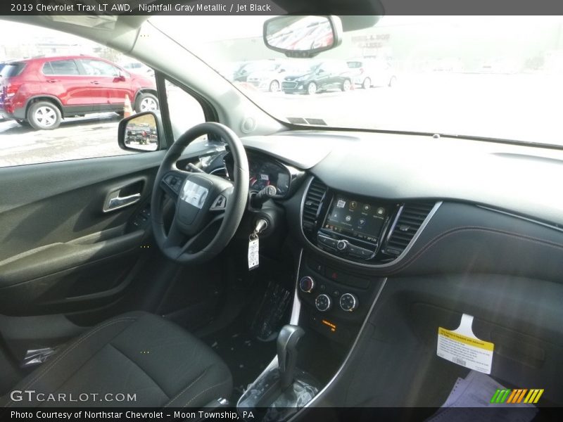Nightfall Gray Metallic / Jet Black 2019 Chevrolet Trax LT AWD