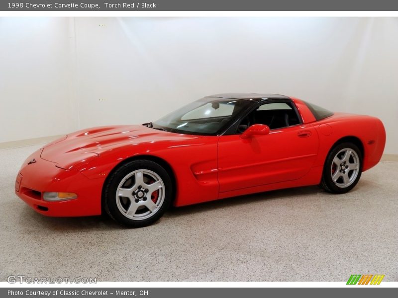 Torch Red / Black 1998 Chevrolet Corvette Coupe