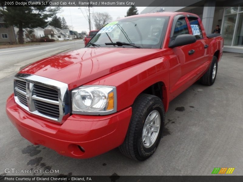 Flame Red / Medium Slate Gray 2005 Dodge Dakota SLT Quad Cab 4x4