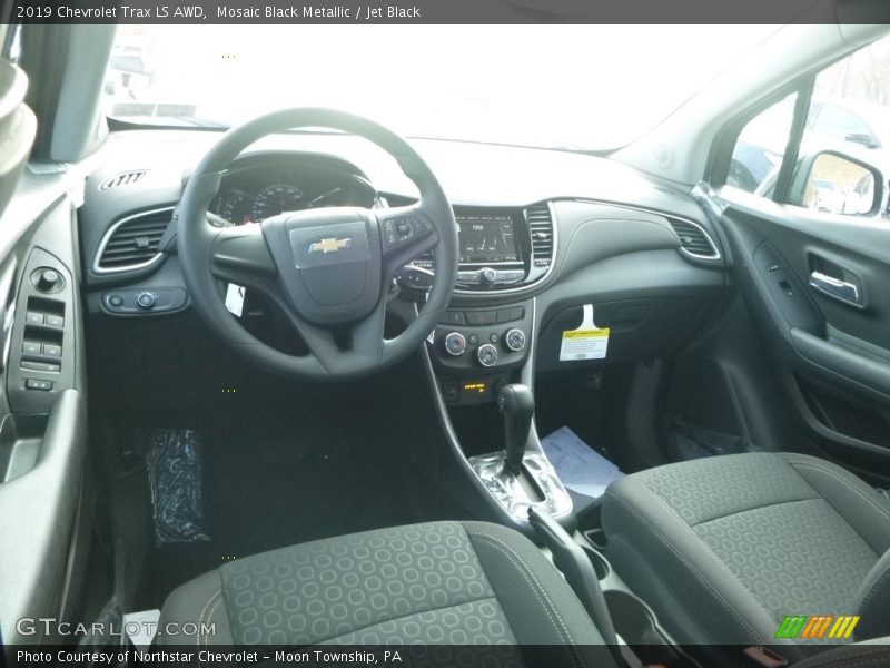 Mosaic Black Metallic / Jet Black 2019 Chevrolet Trax LS AWD