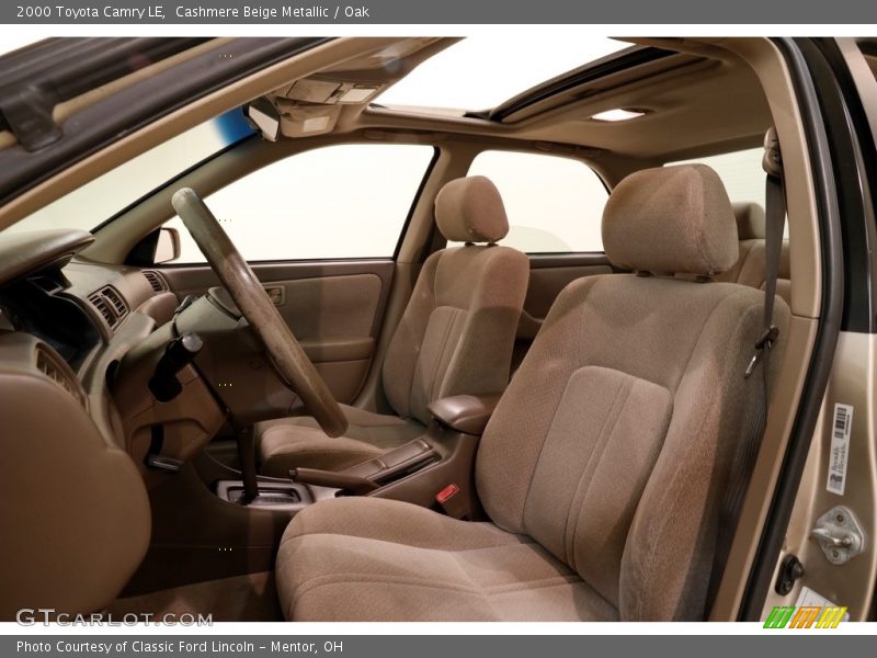 Cashmere Beige Metallic / Oak 2000 Toyota Camry LE