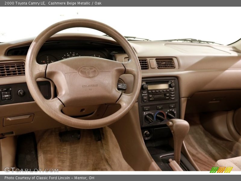 Cashmere Beige Metallic / Oak 2000 Toyota Camry LE