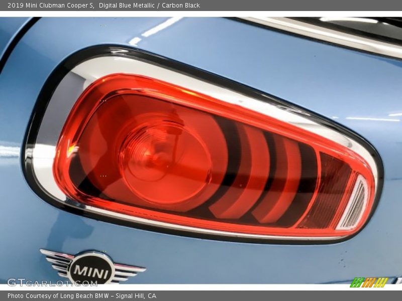 Digital Blue Metallic / Carbon Black 2019 Mini Clubman Cooper S