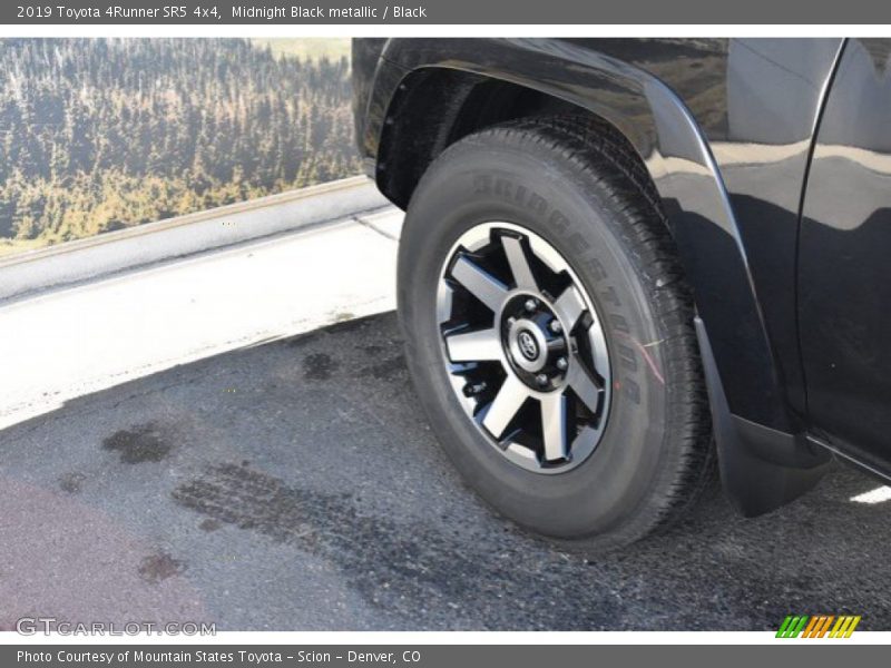 Midnight Black metallic / Black 2019 Toyota 4Runner SR5 4x4