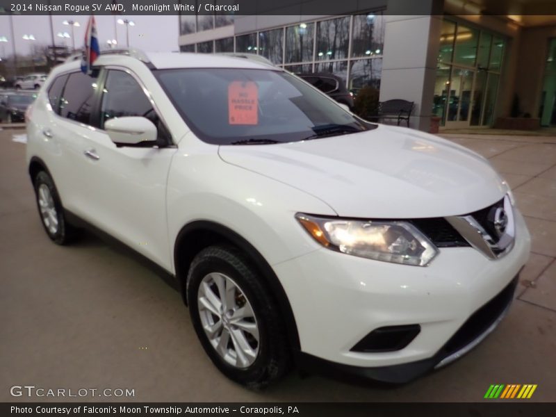 Moonlight White / Charcoal 2014 Nissan Rogue SV AWD