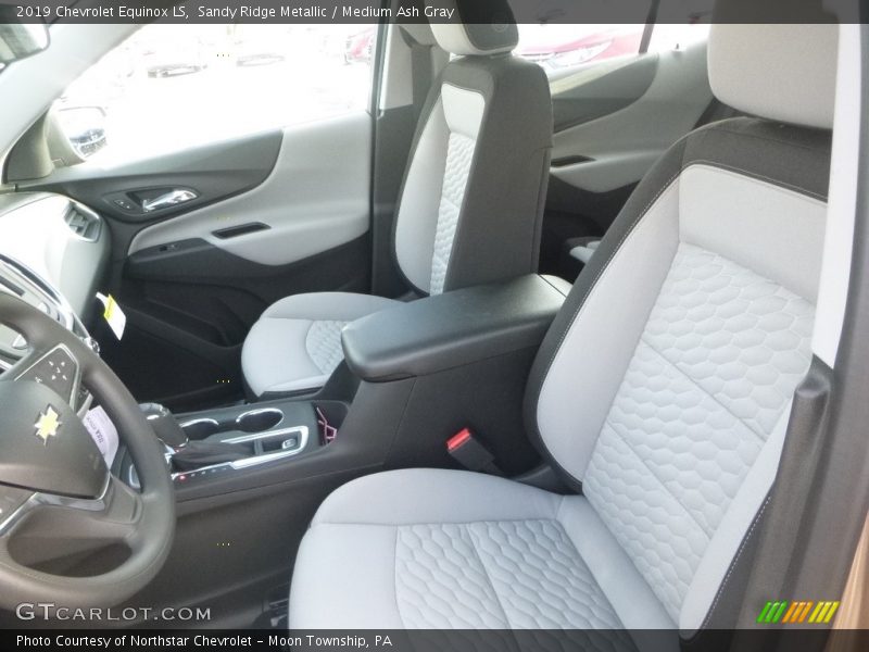 Sandy Ridge Metallic / Medium Ash Gray 2019 Chevrolet Equinox LS